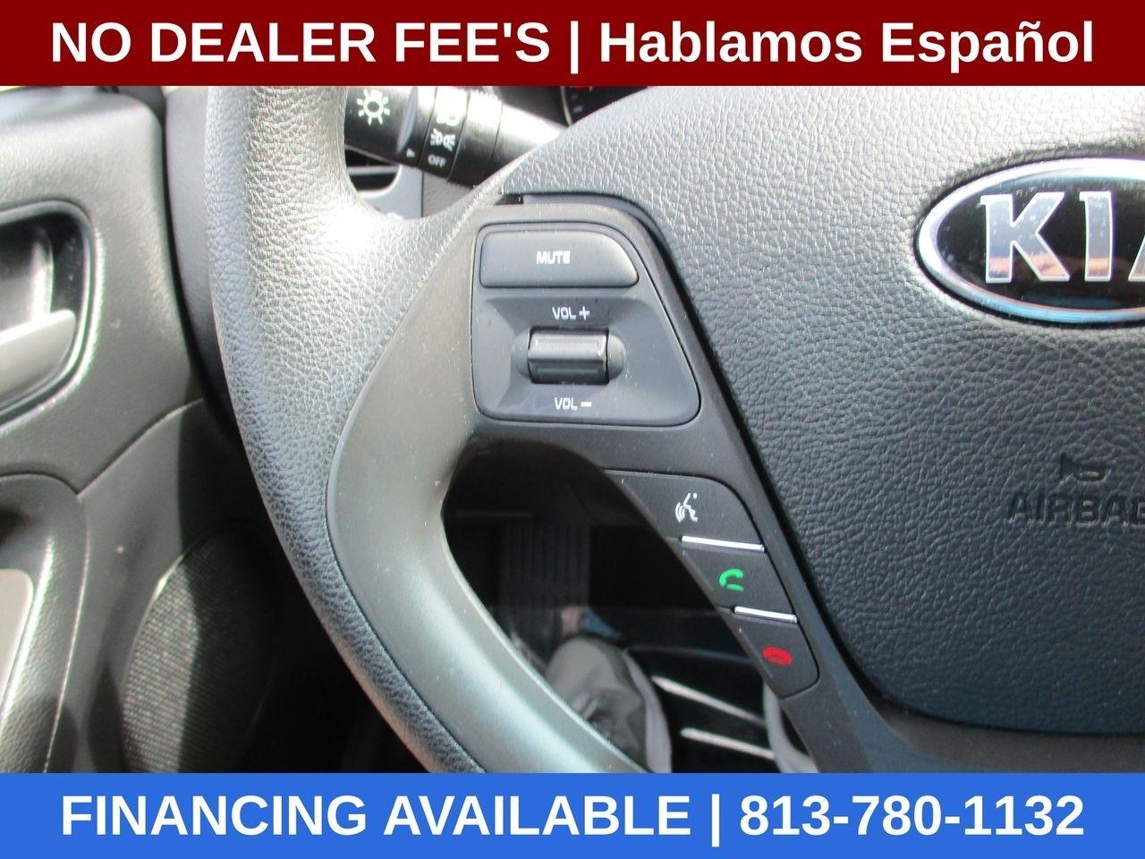 Kia Forte 5-Door LX 2017