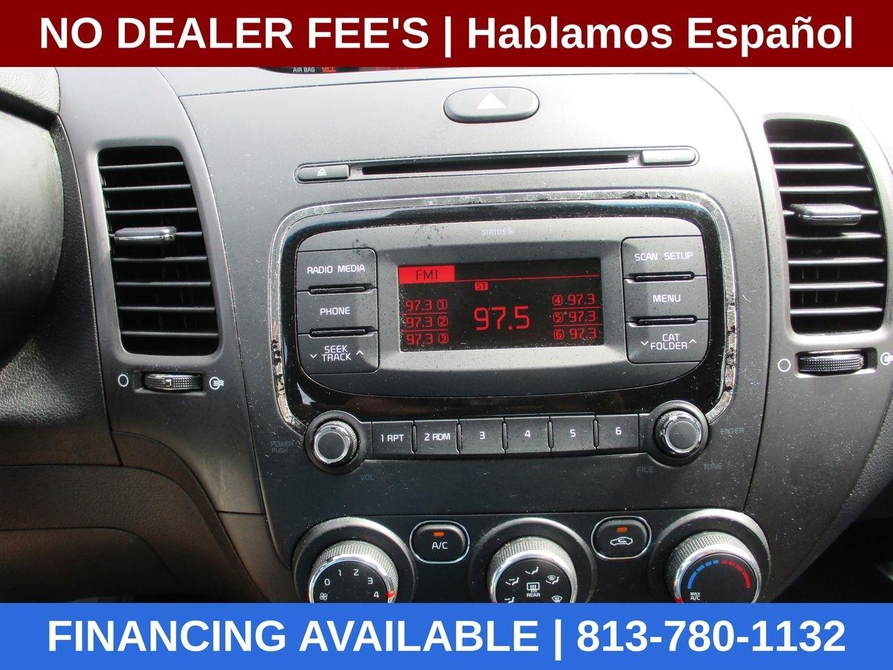 Kia Forte 5-Door LX 2017