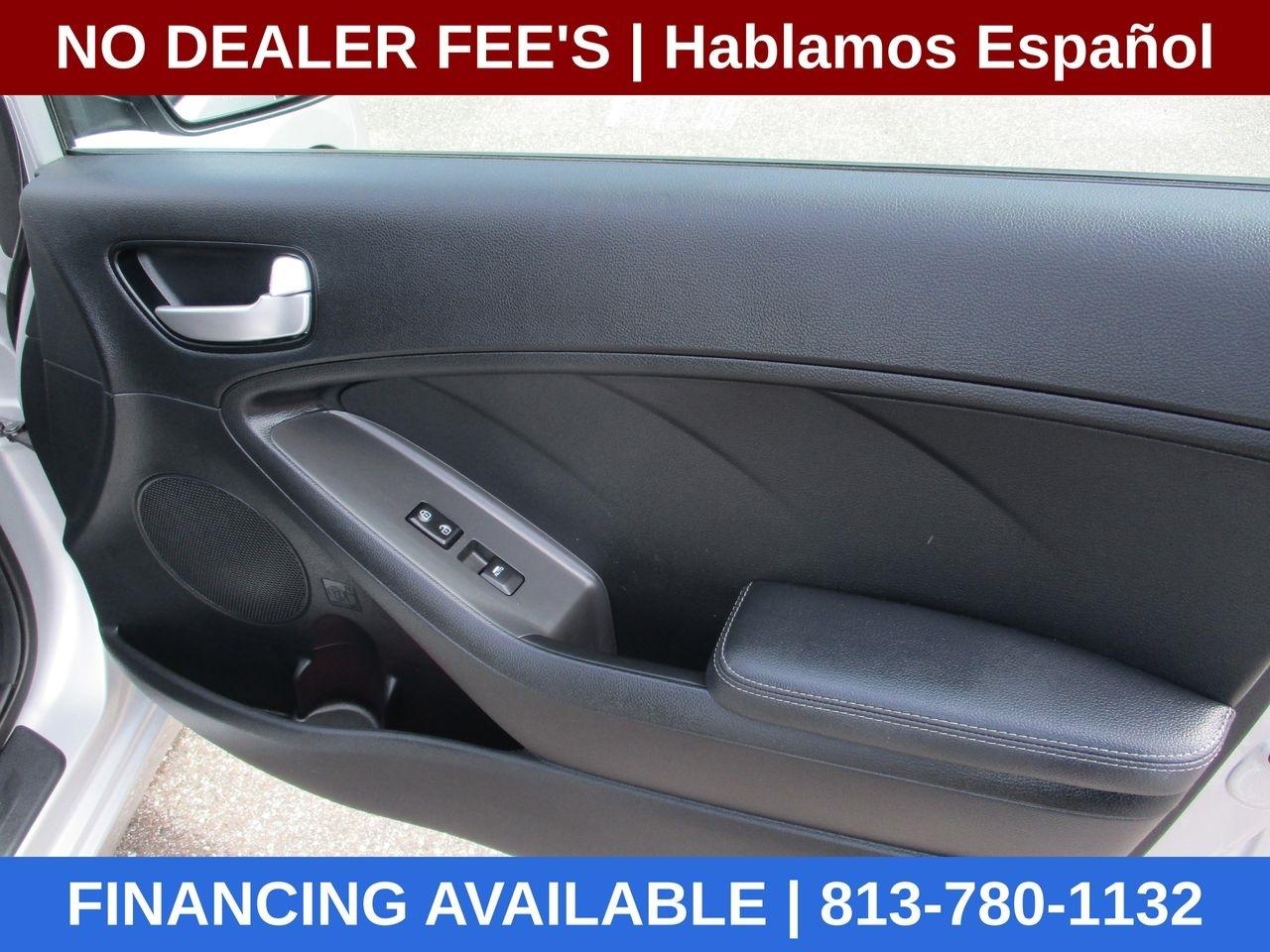 Kia Forte 5-Door LX 2017