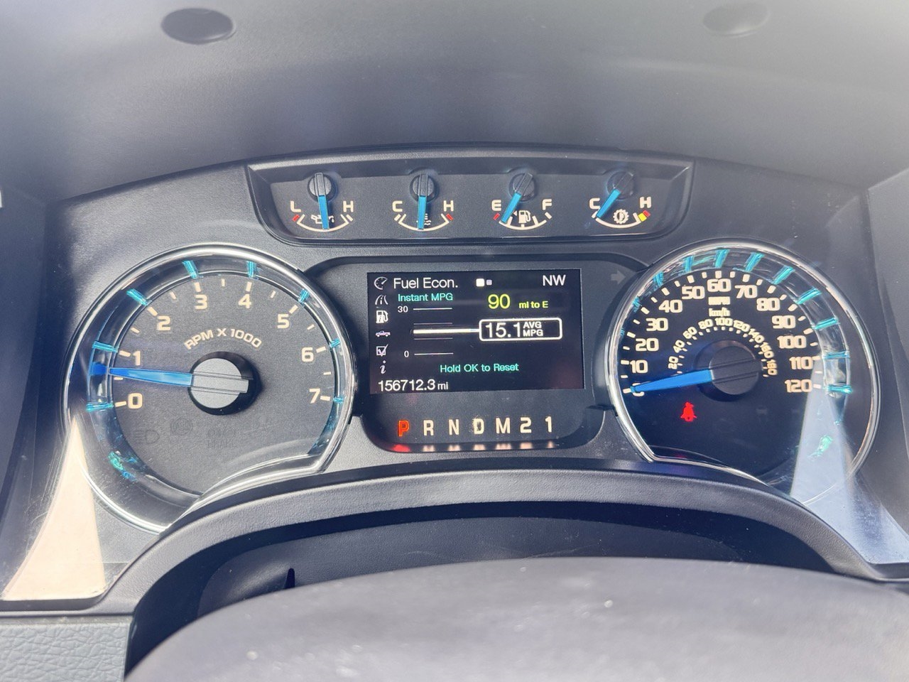 2013 Ford F-150 XLT photo 12