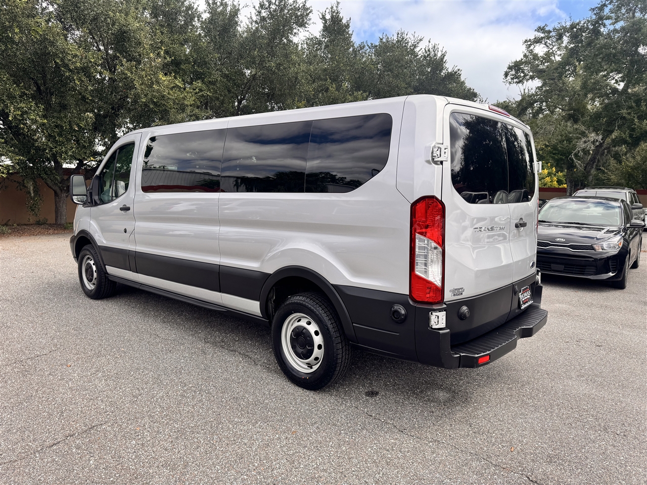2019 Ford Transit XL photo 3