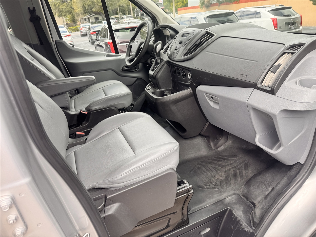 2019 Ford Transit XL photo 16