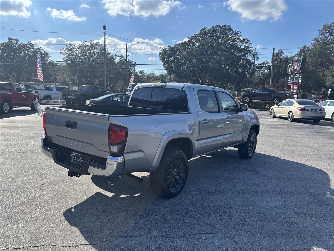 Toyota Tacoma SR5 Double Cab Long Bed V6 6AT 2WD 2020 Toyota Tacoma SR5 Double Cab Long Bed V6 6AT 2WD 2020