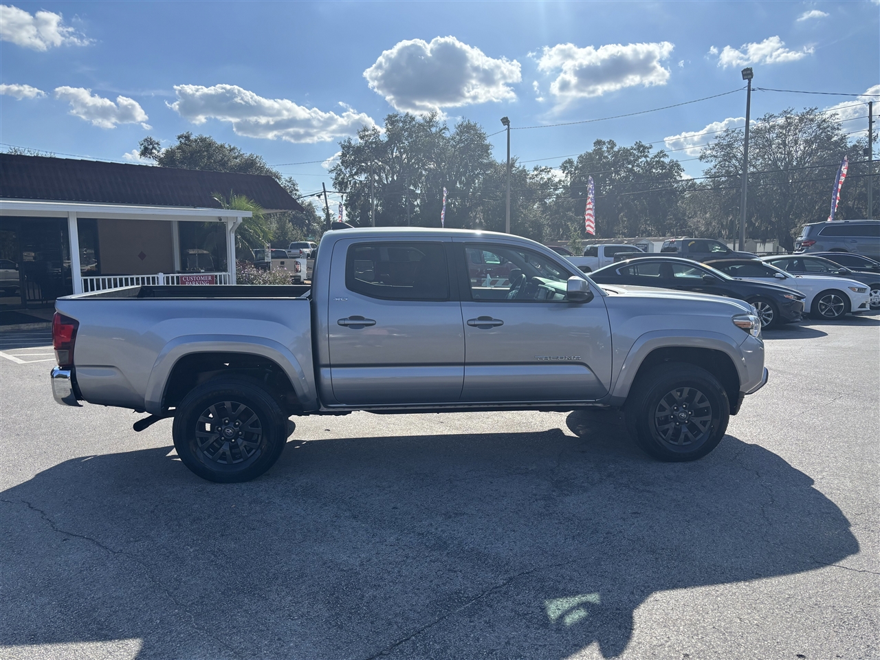 Toyota Tacoma SR5 Double Cab Long Bed V6 6AT 2WD 2020 Toyota Tacoma SR5 Double Cab Long Bed V6 6AT 2WD 2020