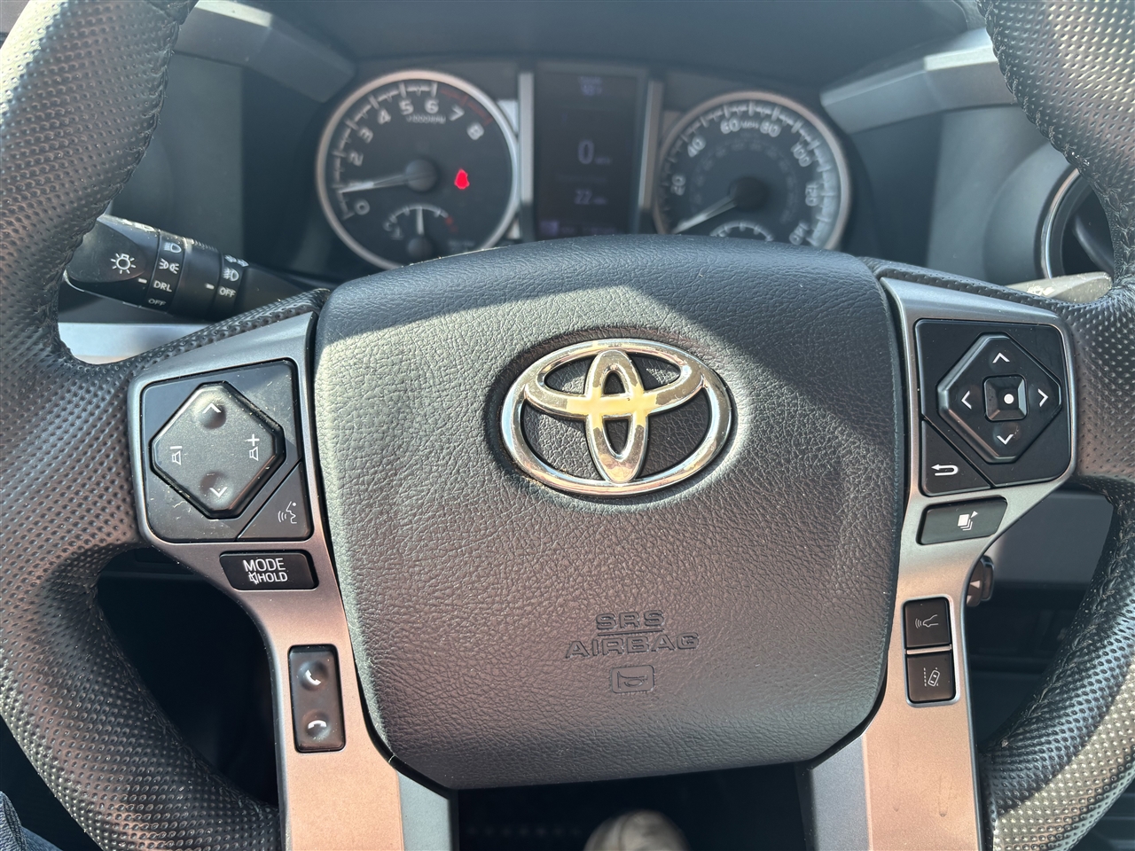 Toyota Tacoma SR5 Double Cab Long Bed V6 6AT 2WD 2020 Toyota Tacoma SR5 Double Cab Long Bed V6 6AT 2WD 2020