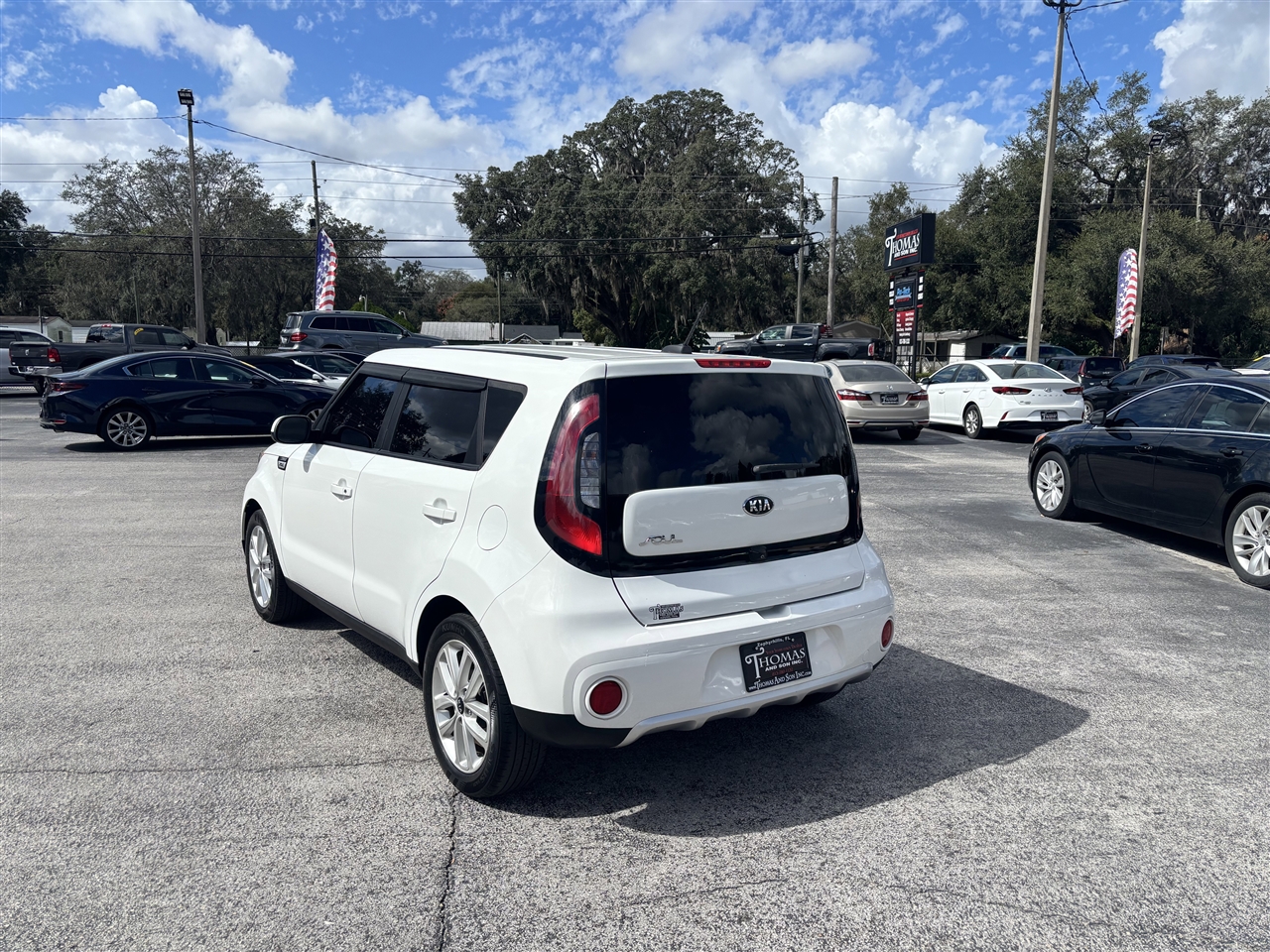 Kia Soul + 2018 Kia Soul + 2018