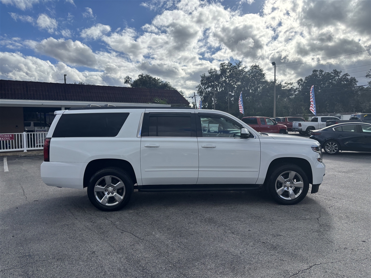 Chevrolet Suburban LS 2WD 2019 Chevrolet Suburban LS 2WD 2019