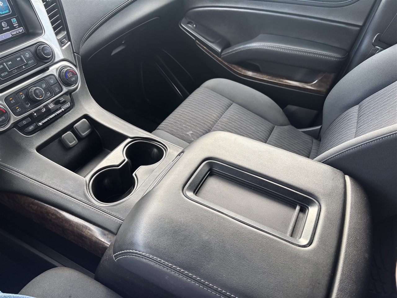 Chevrolet Suburban LS 2WD 2019 Chevrolet Suburban LS 2WD 2019