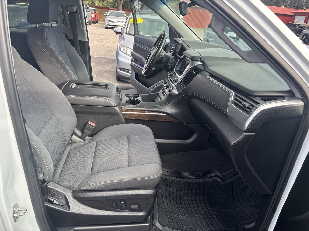 Chevrolet Suburban LS 2WD 2019 Chevrolet Suburban LS 2WD 2019