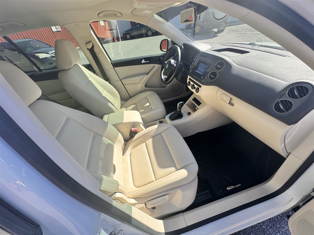 Volkswagen Tiguan S 2016 Volkswagen Tiguan S 2016