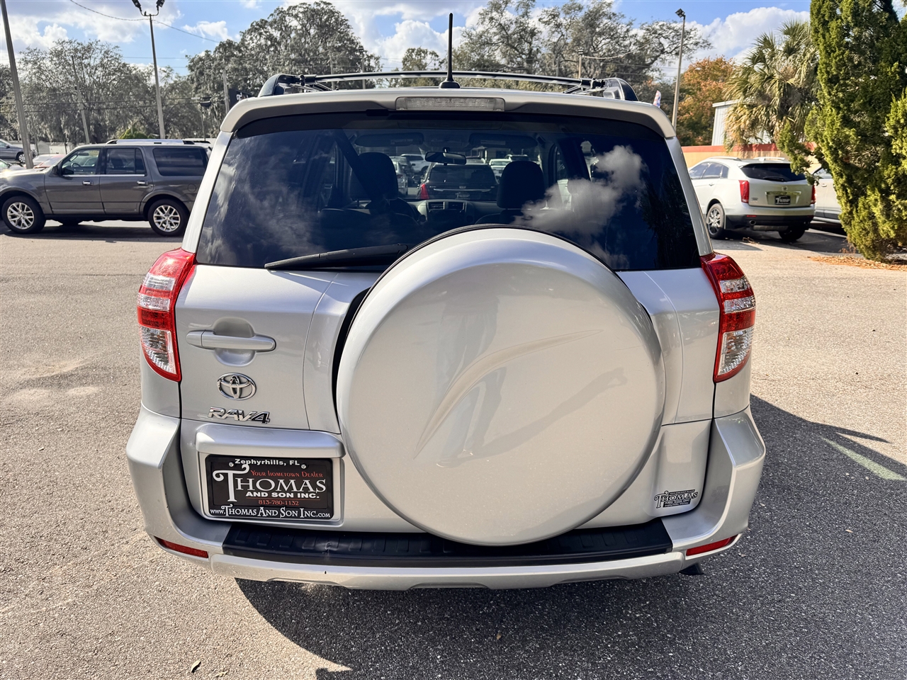 2011 Toyota RAV4 Base photo 3