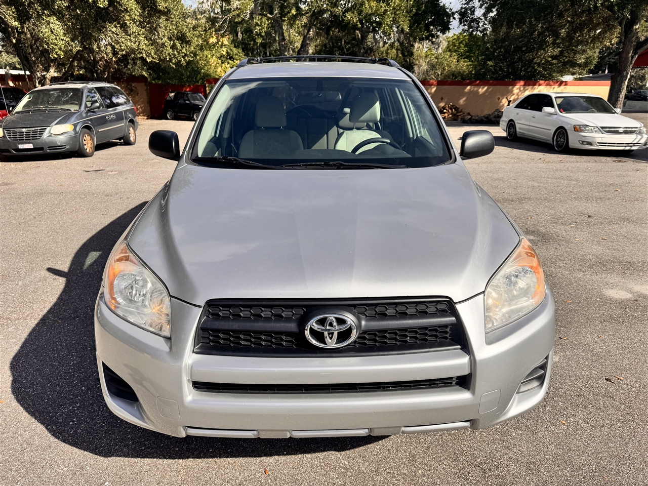 Toyota RAV4 Base I4 2WD 2011