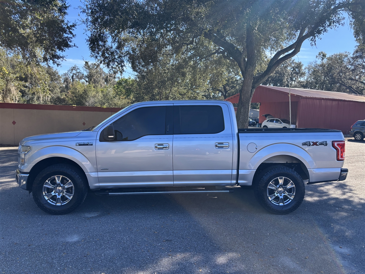 Ford F-150 XLT SuperCrew 6.5-ft. Bed 4WD 2015