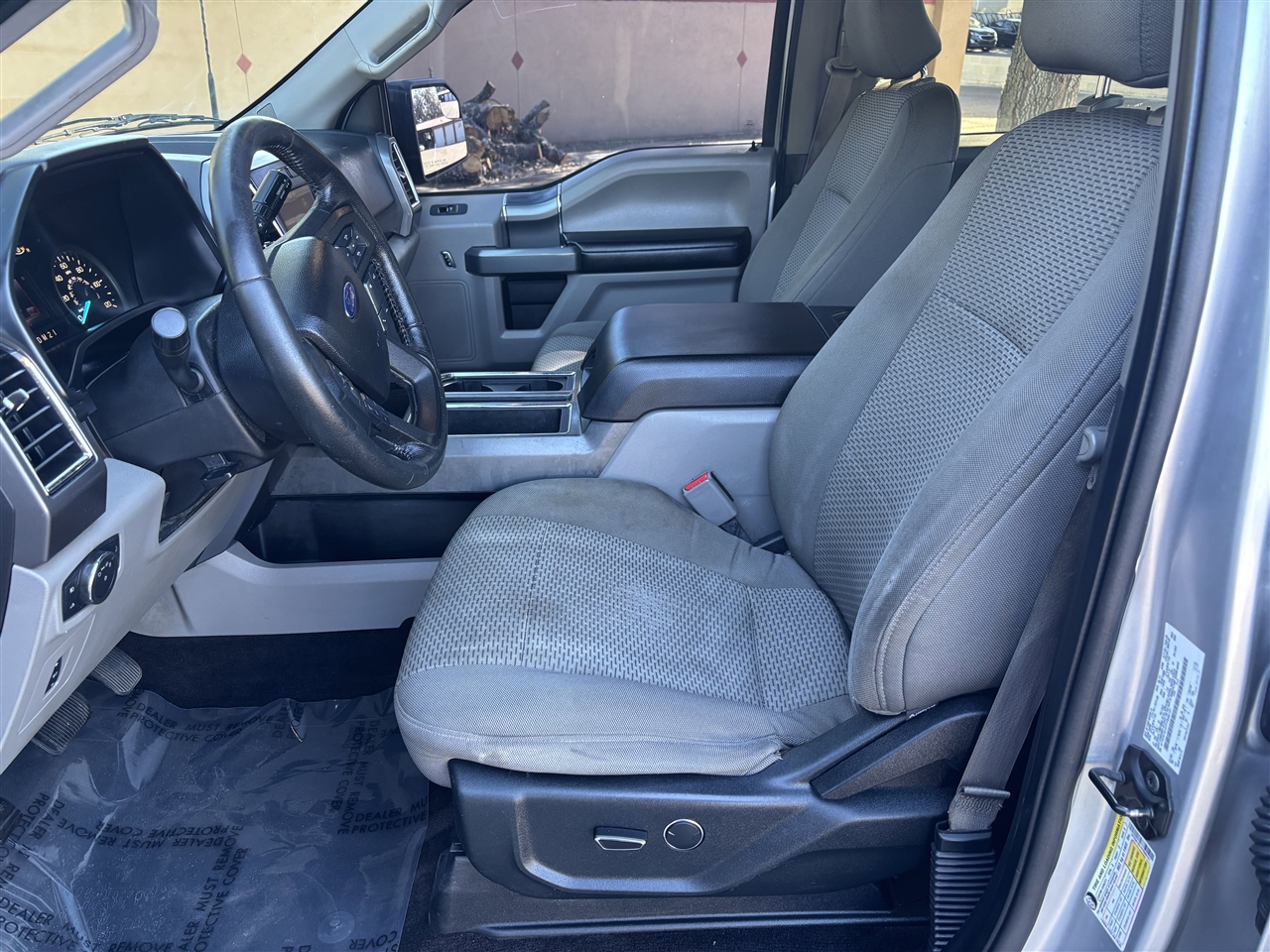 Ford F-150 XLT SuperCrew 6.5-ft. Bed 4WD 2015