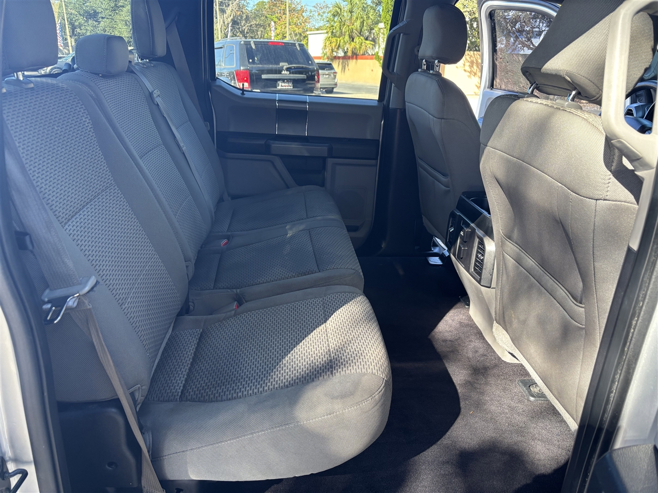 Ford F-150 XLT SuperCrew 6.5-ft. Bed 4WD 2015