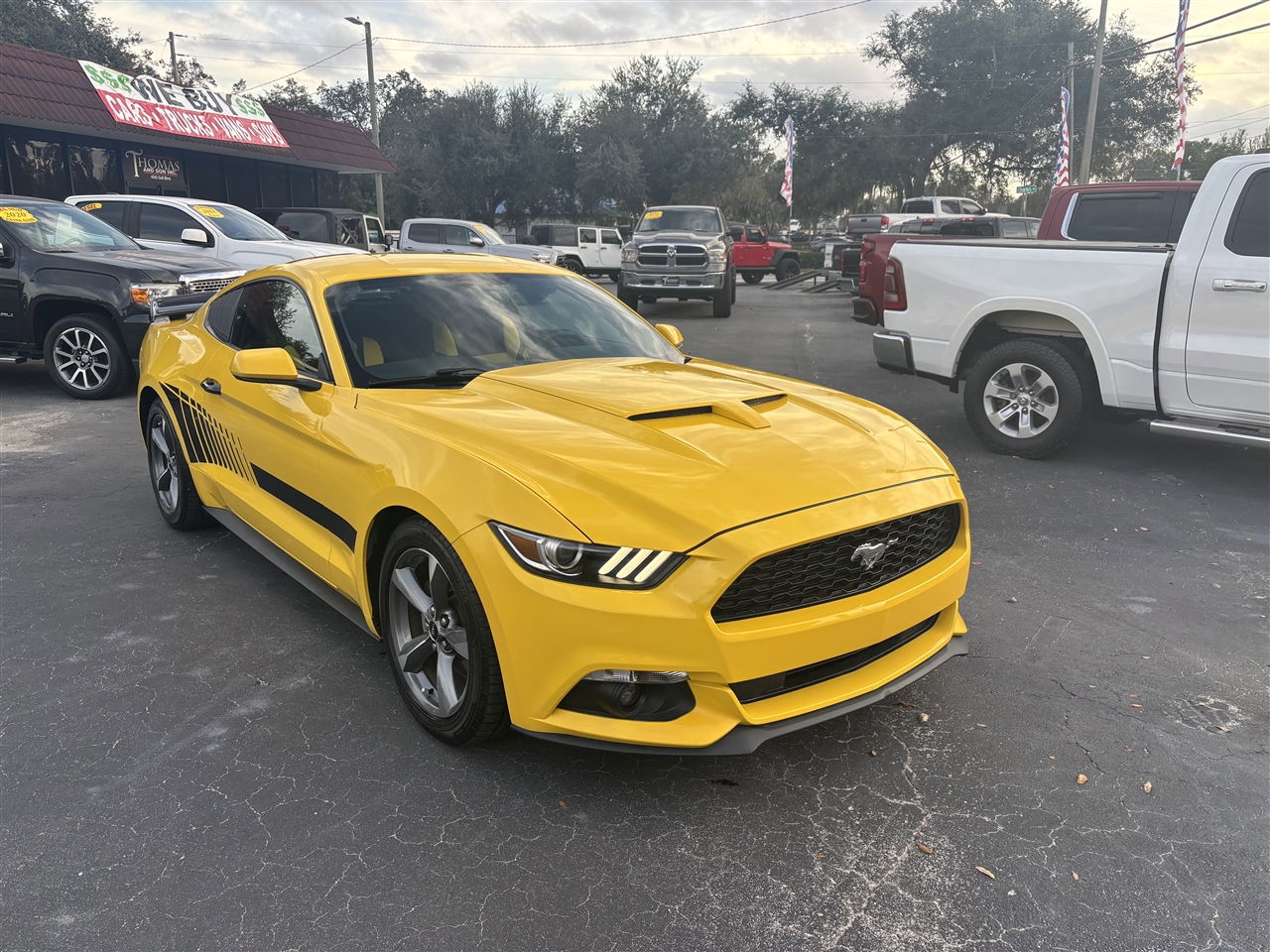 Ford Mustang V6 Coupe 2015