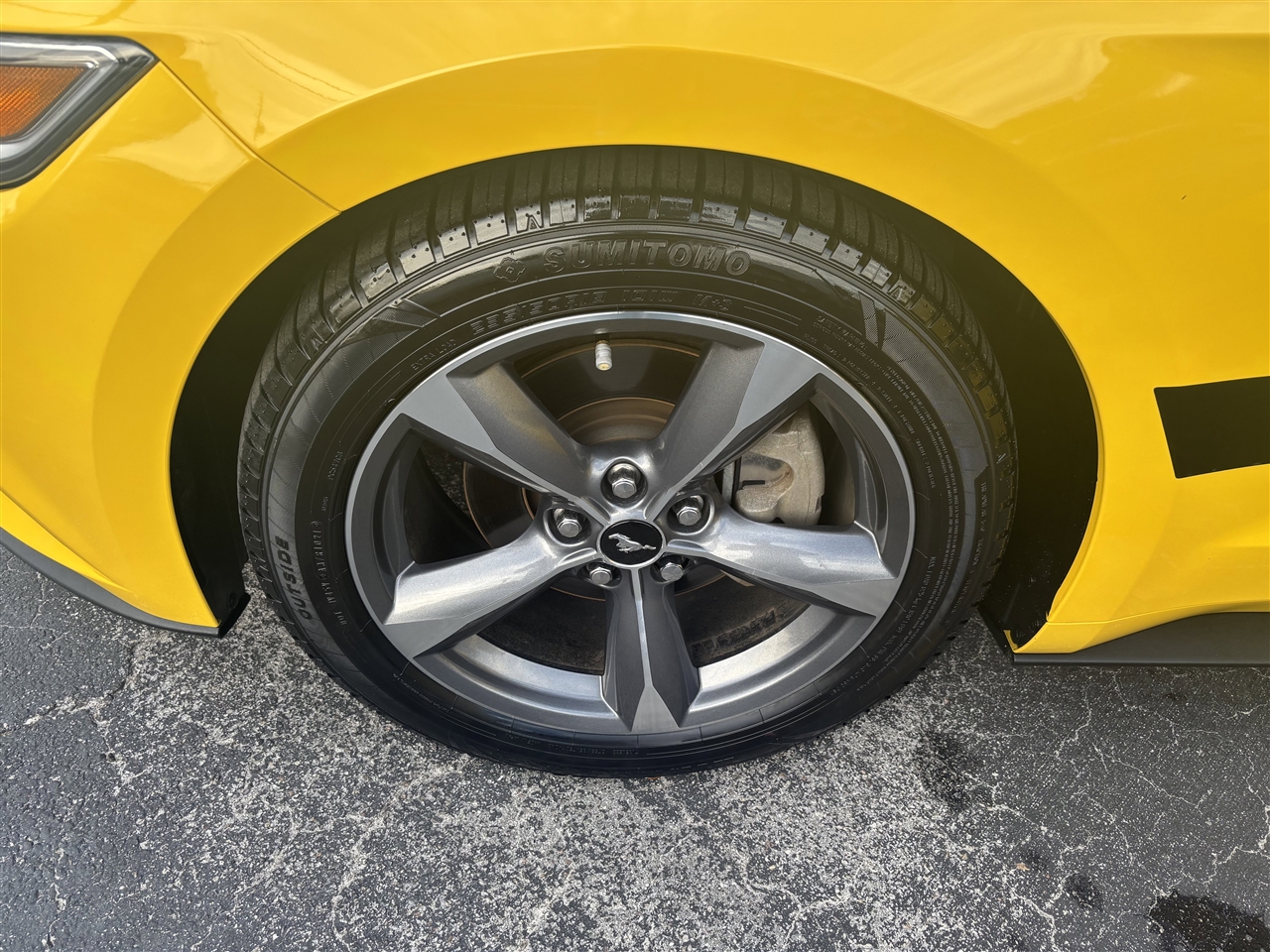 Ford Mustang V6 Coupe 2015