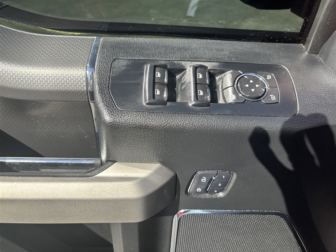 Ford F-150 King Ranch SuperCrew 6.5-ft. Bed 2WD 2015