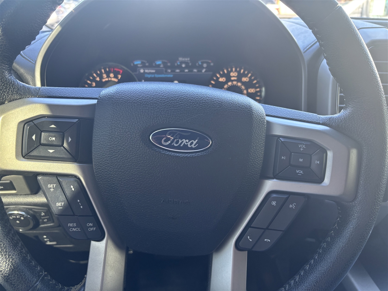 Ford F-150 King Ranch SuperCrew 6.5-ft. Bed 2WD 2015