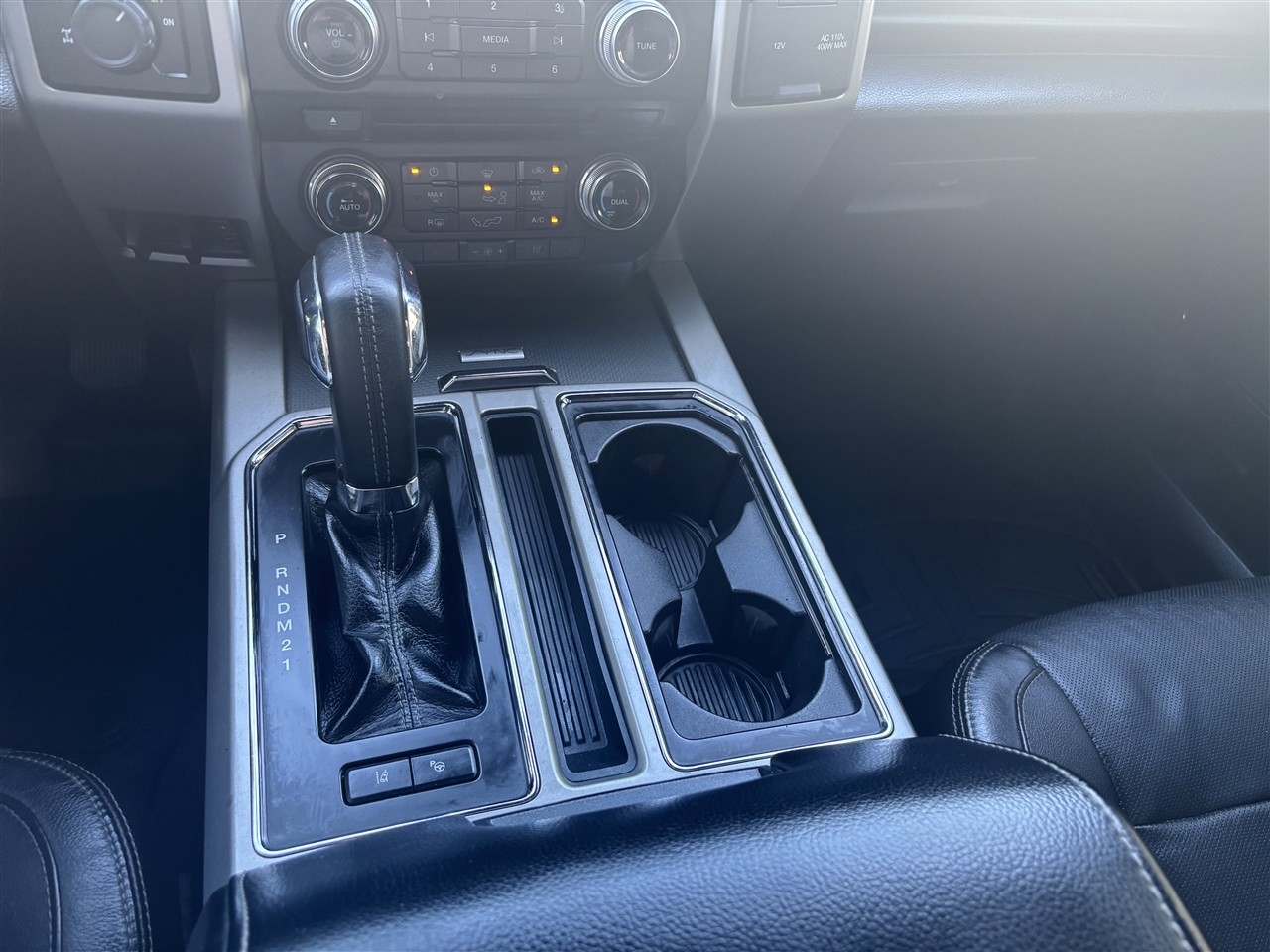 Ford F-150 King Ranch SuperCrew 6.5-ft. Bed 2WD 2015