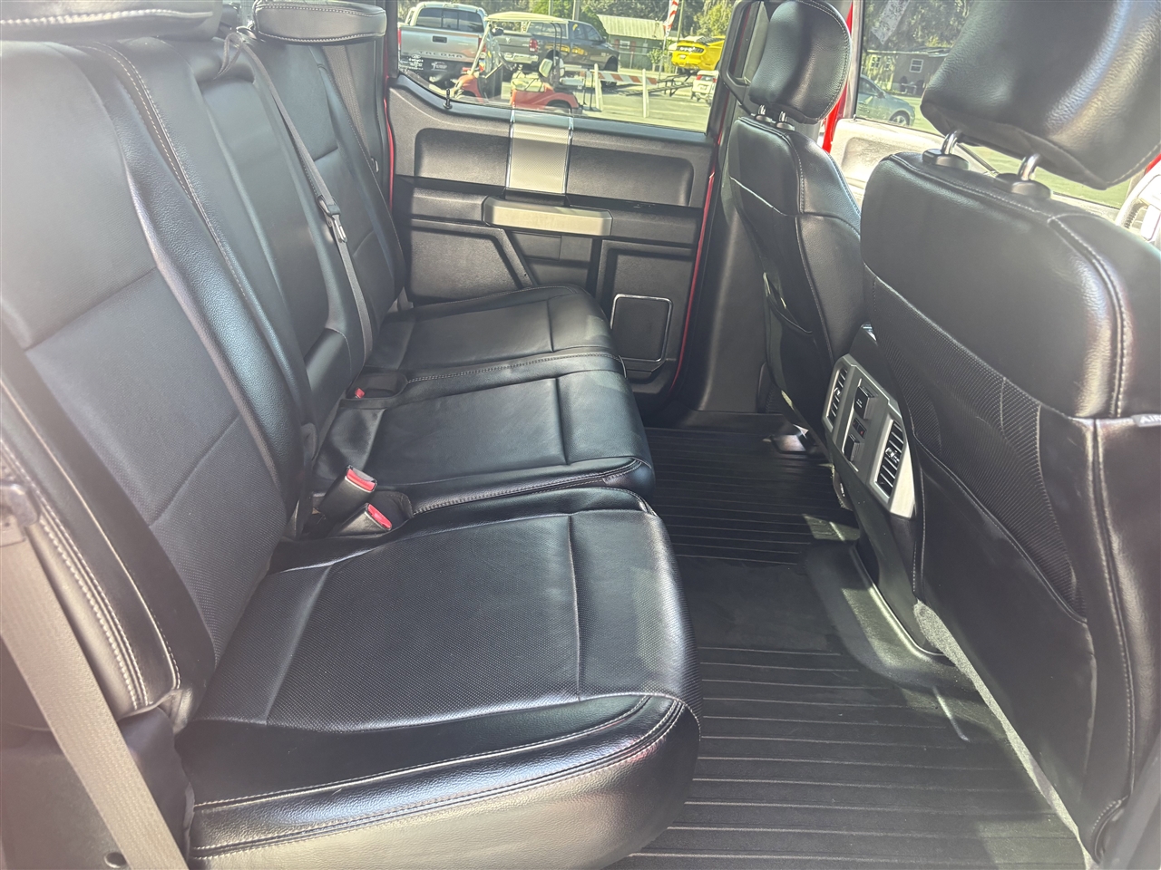 Ford F-150 King Ranch SuperCrew 6.5-ft. Bed 2WD 2015