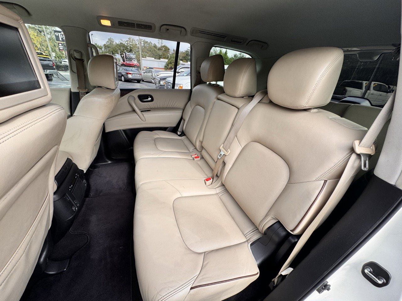 Nissan Armada Platinum 2WD 2018