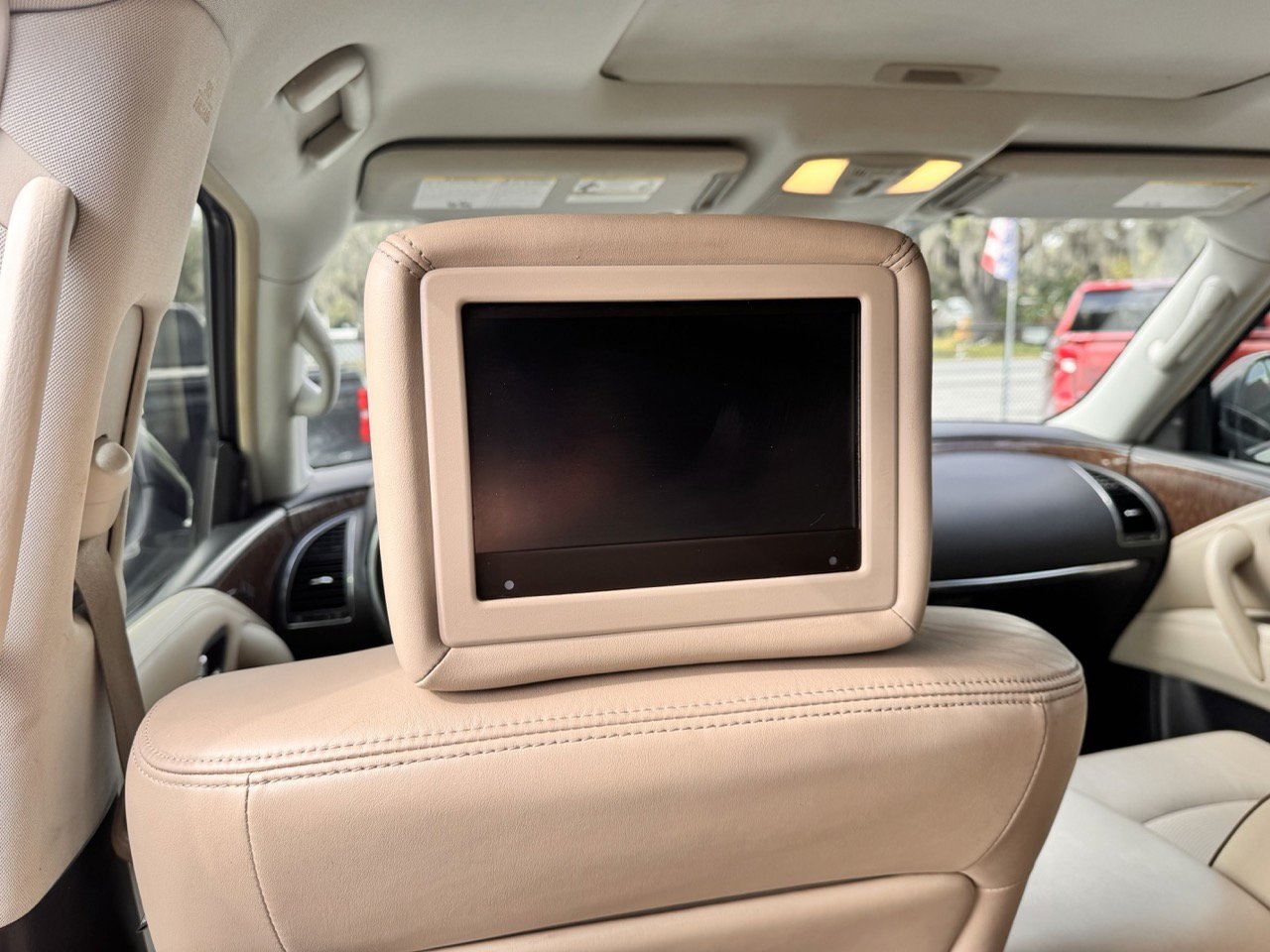 Nissan Armada Platinum 2WD 2018