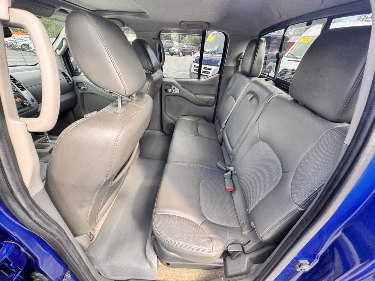 Nissan Frontier SL Crew Cab 4WD 2014