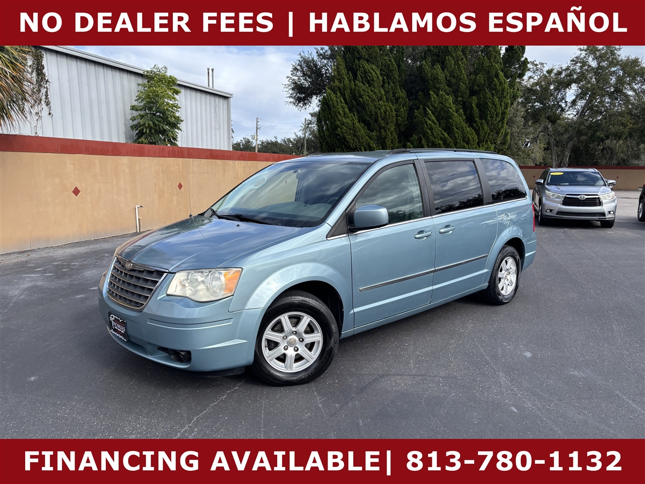 2010 Chrysler Town & Country Touring