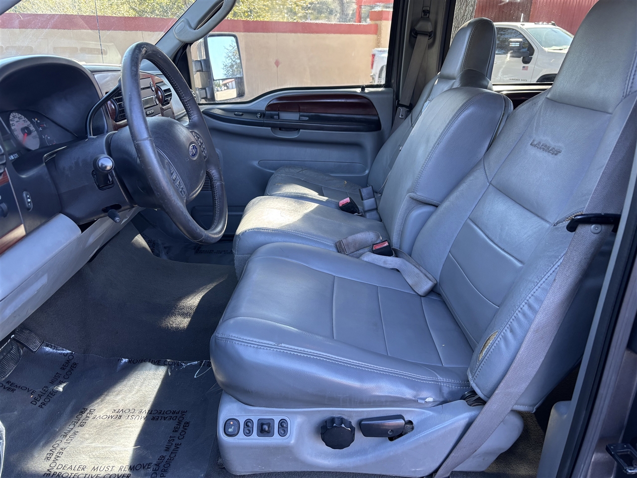 Ford F-250 SD Lariat Crew Cab 4WD 2006