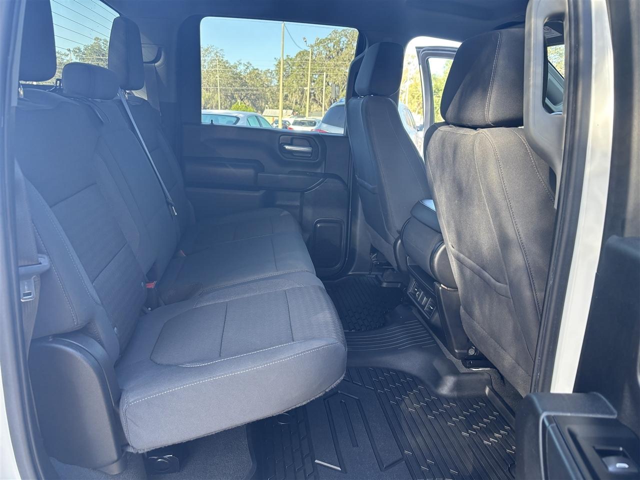 Chevrolet Silverado 3500HD LT Crew Cab 4WD 2022