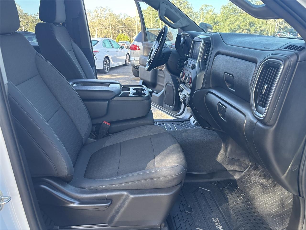 Chevrolet Silverado 3500HD LT Crew Cab 4WD 2022