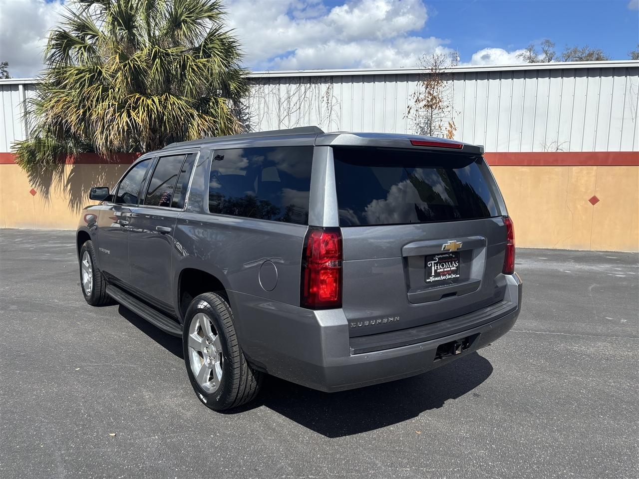 Chevrolet Suburban LT 2WD 2018