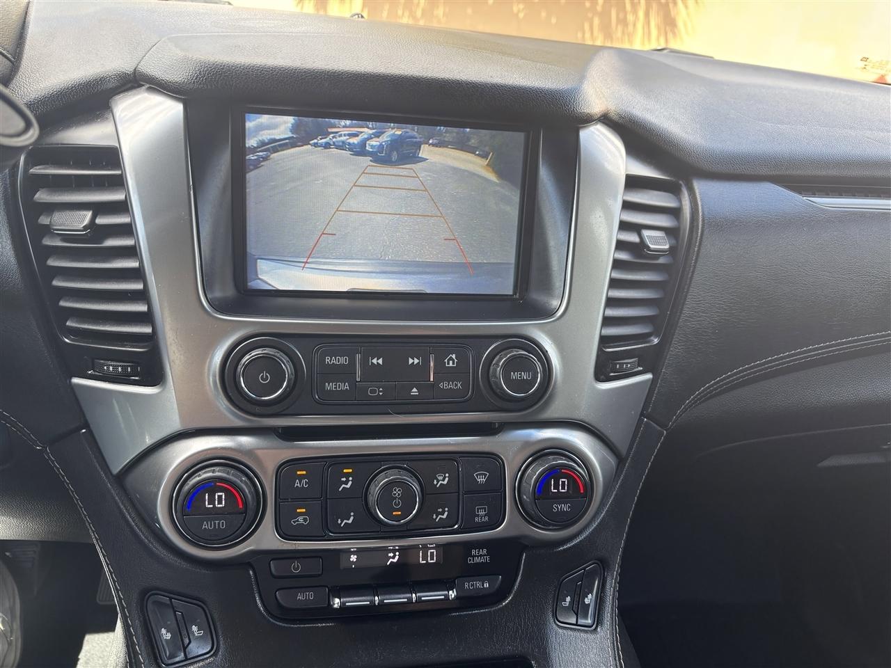 Chevrolet Suburban LT 2WD 2018