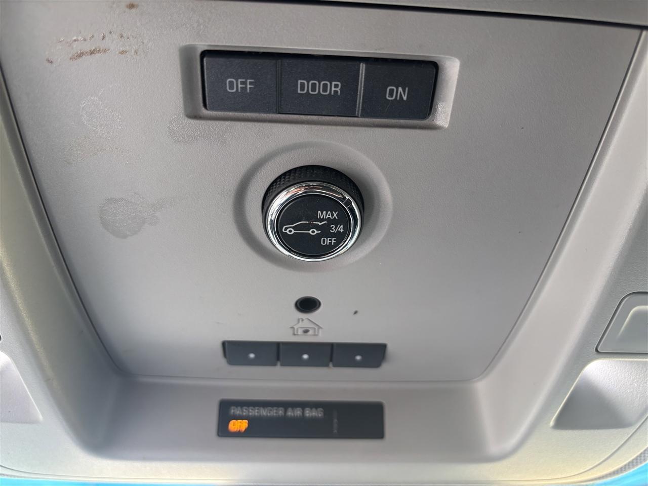 Chevrolet Suburban LT 2WD 2018