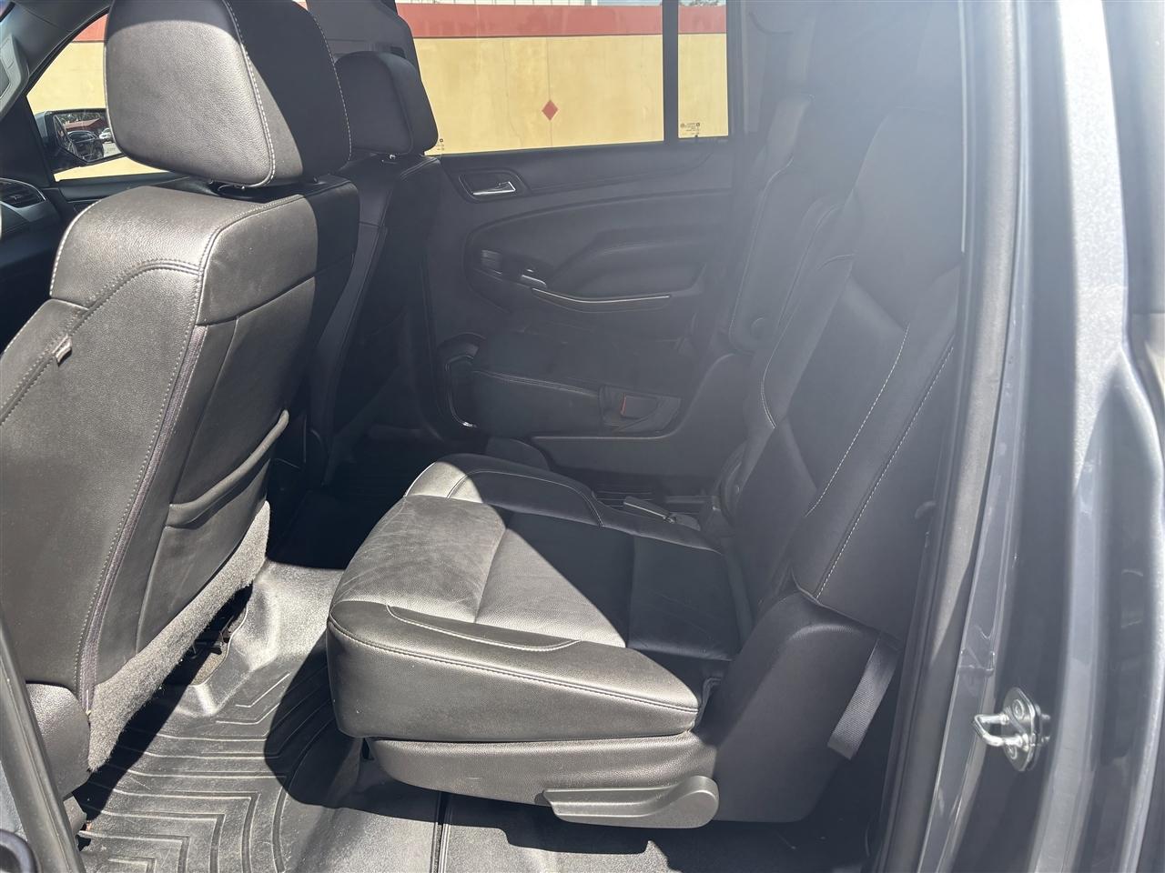 Chevrolet Suburban LT 2WD 2018