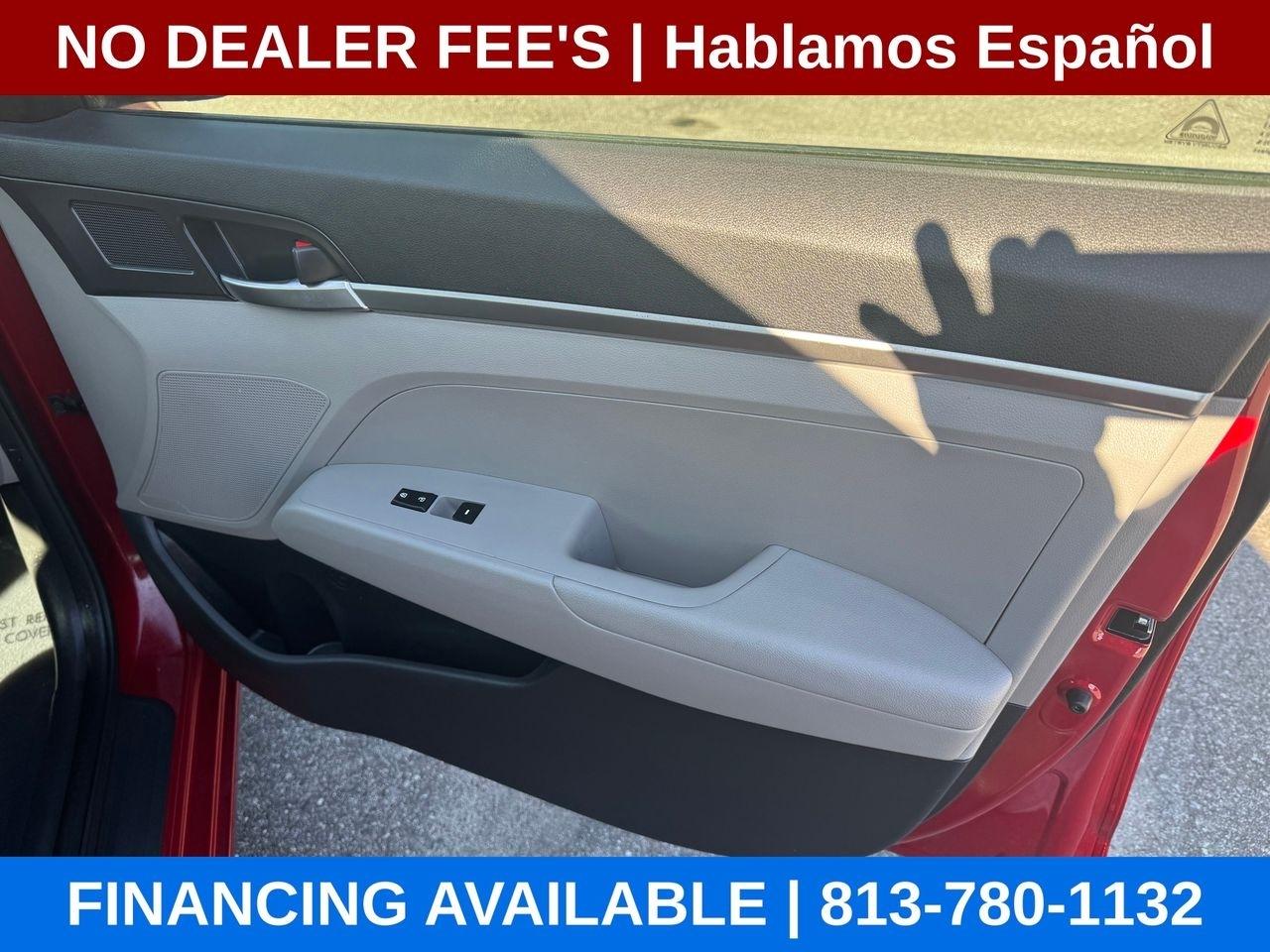 Hyundai Elantra SE 6M 2019