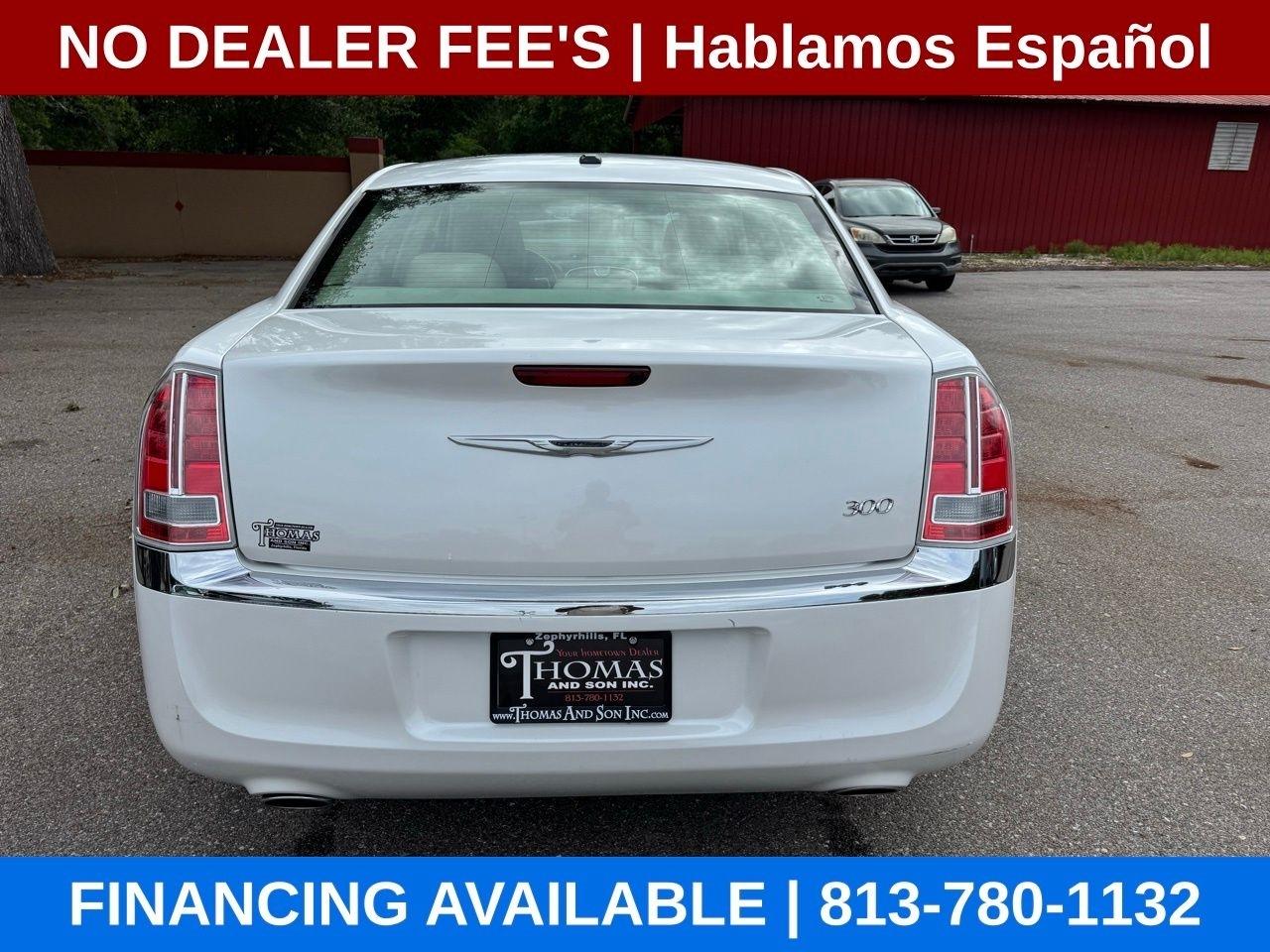 Chrysler 300 Base 2011