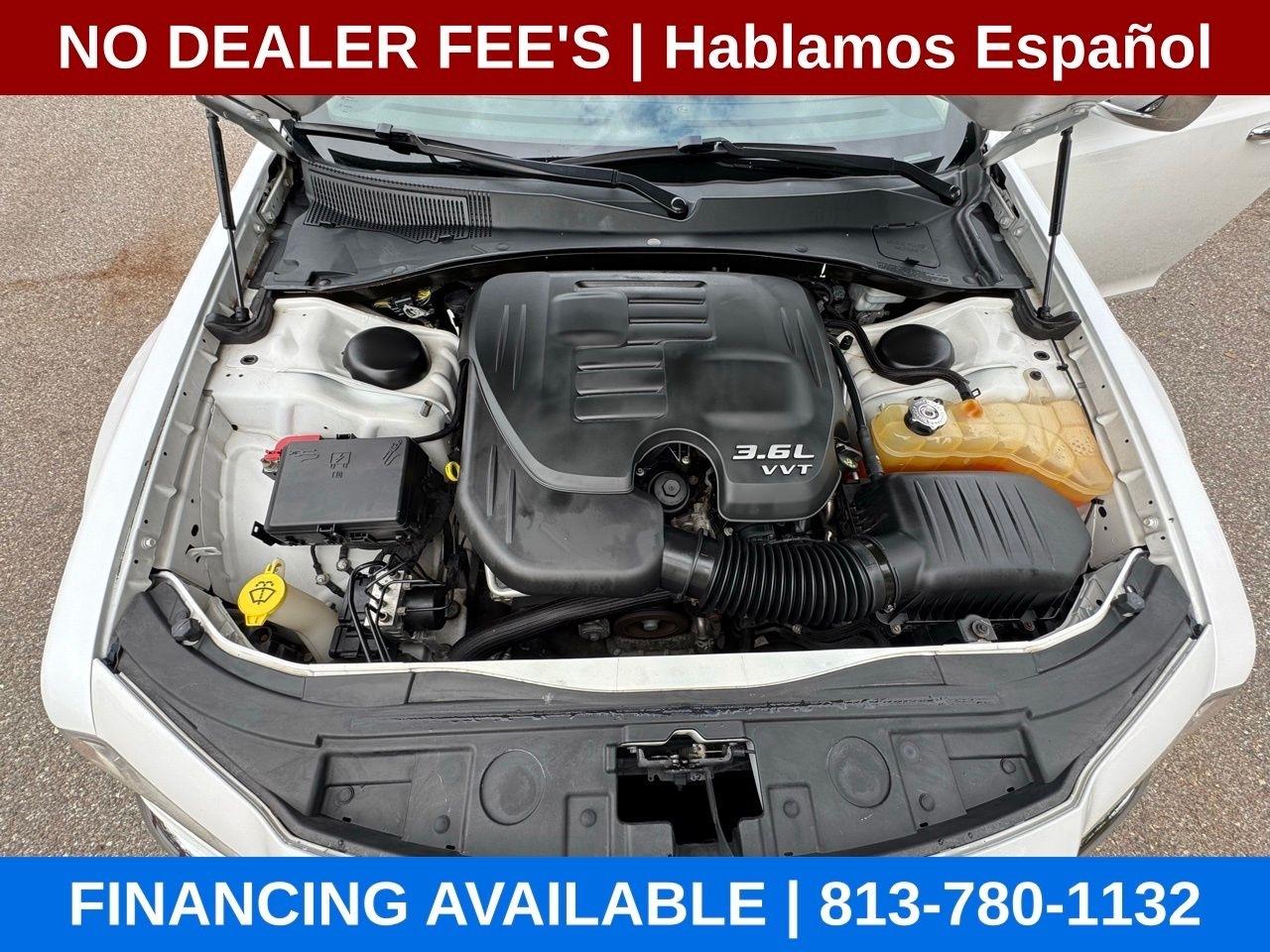 Chrysler 300 Base 2011