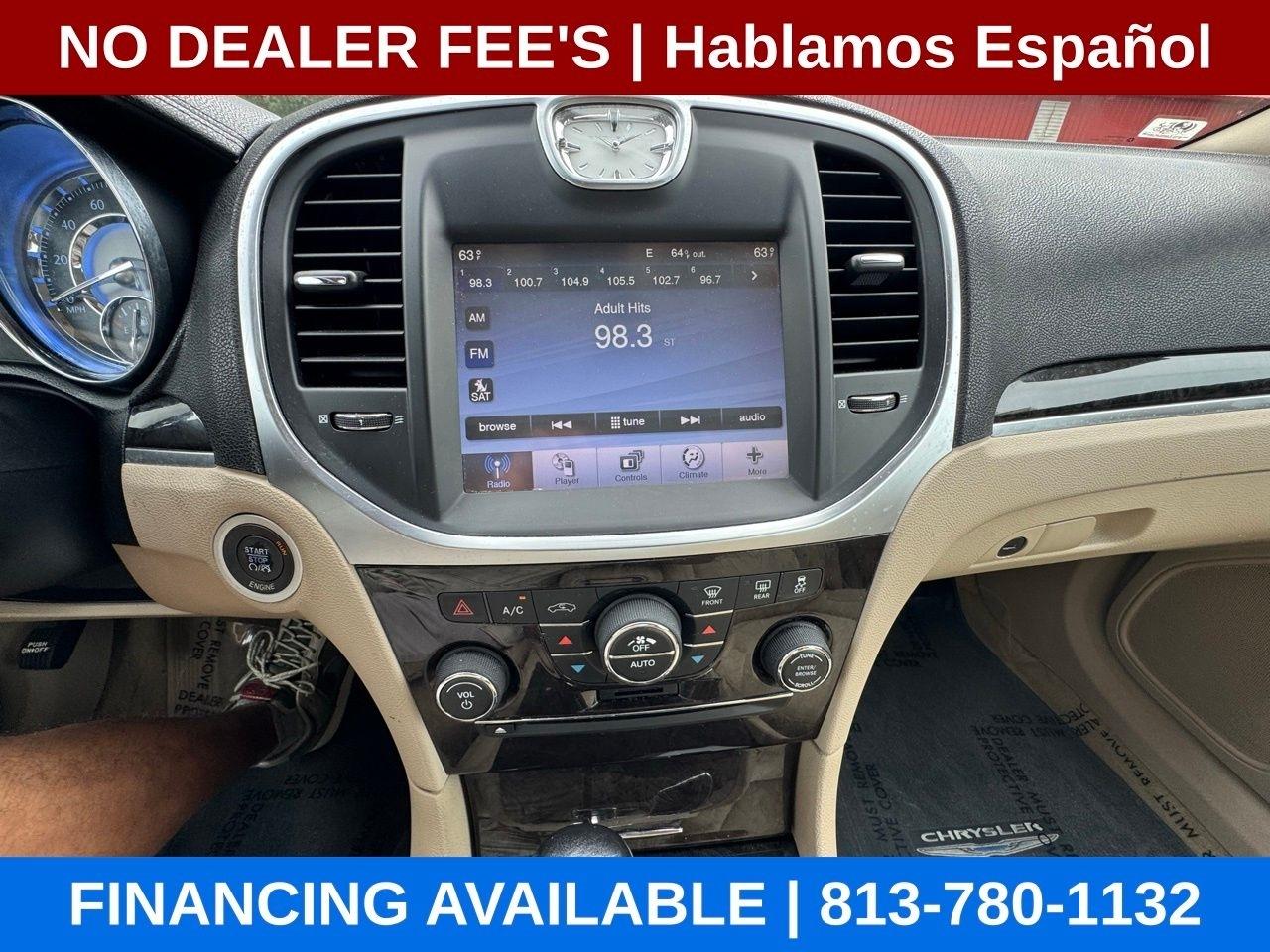 Chrysler 300 Base 2011