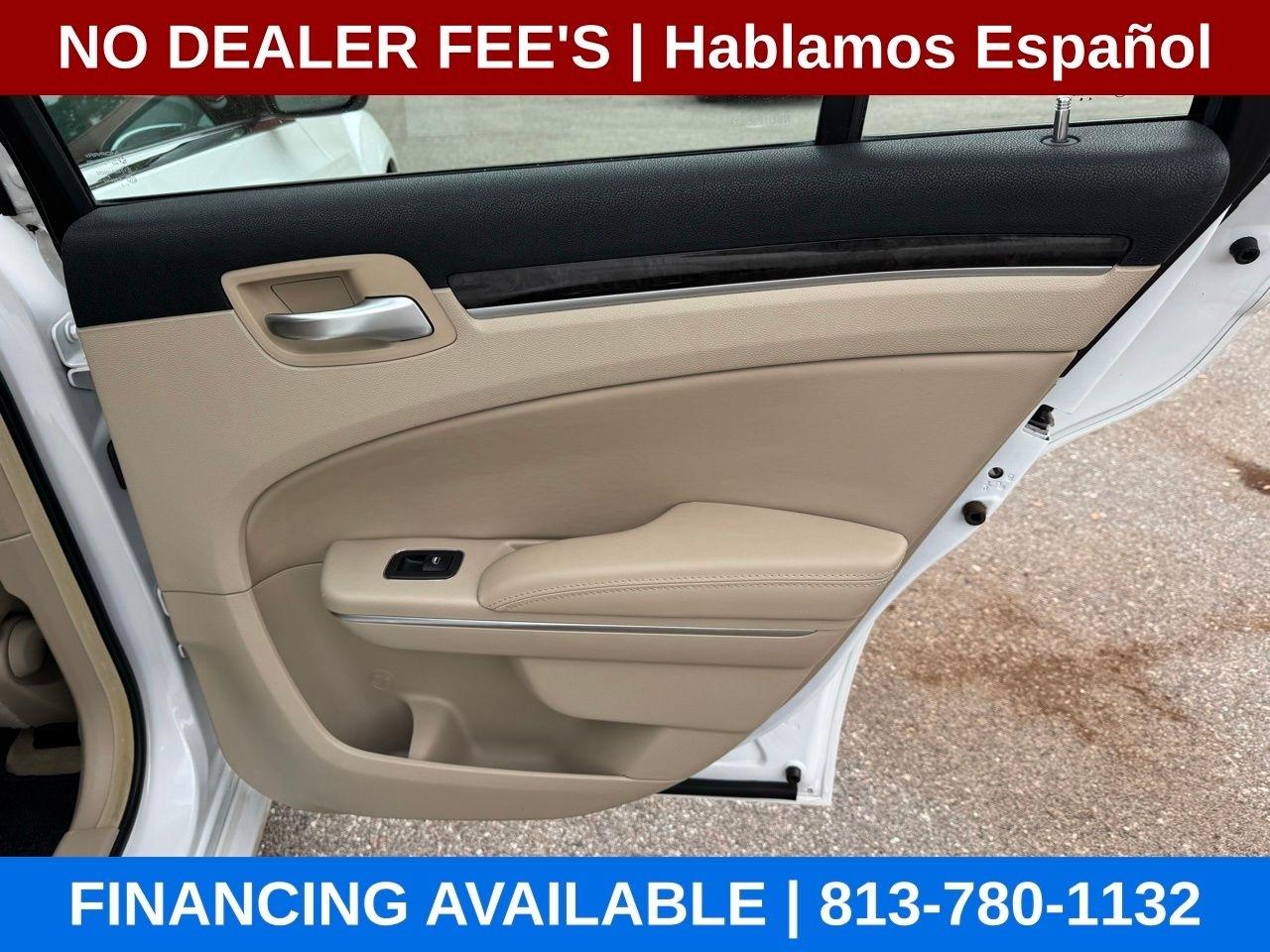 Chrysler 300 Base 2011