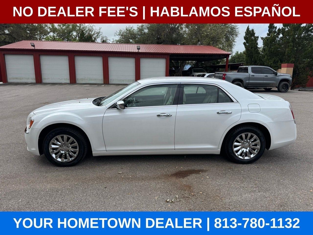 Chrysler 300 Base 2011
