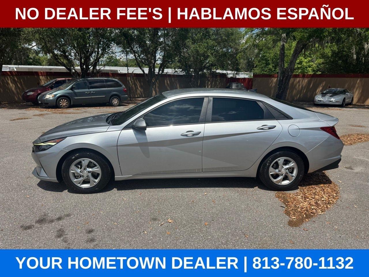 Hyundai Elantra SE 2022
