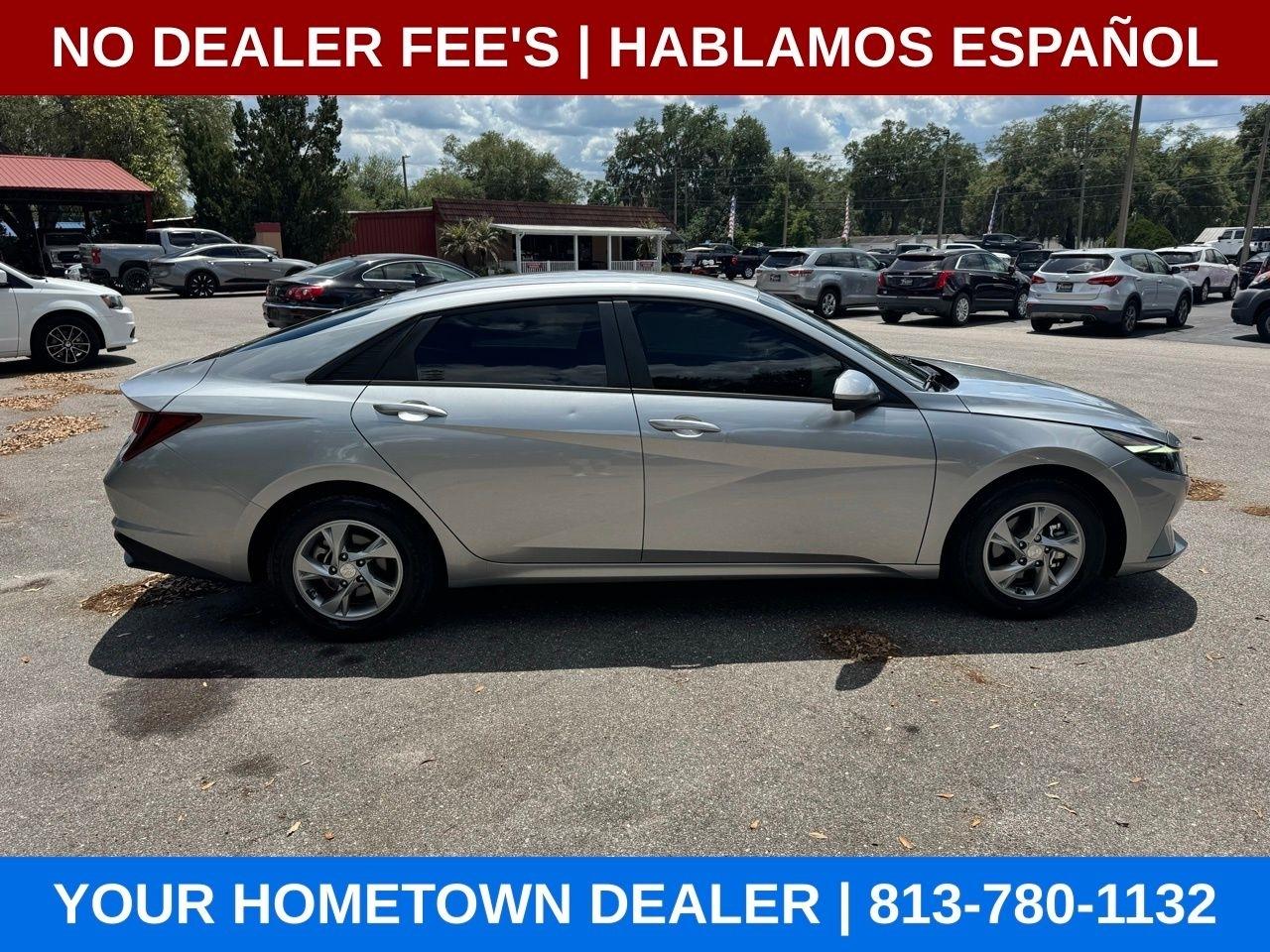 Hyundai Elantra SE 2022