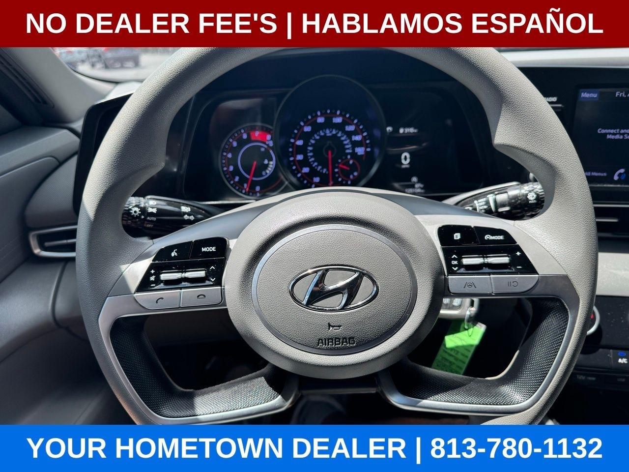 Hyundai Elantra SE 2022