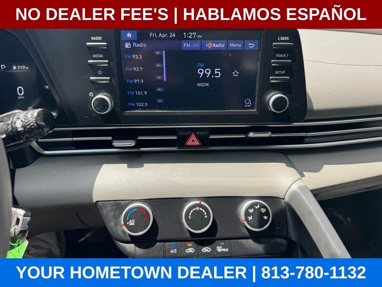 Hyundai Elantra SE 2022