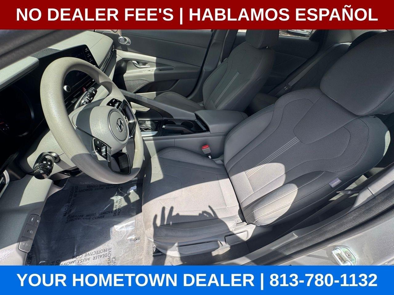 Hyundai Elantra SE 2022