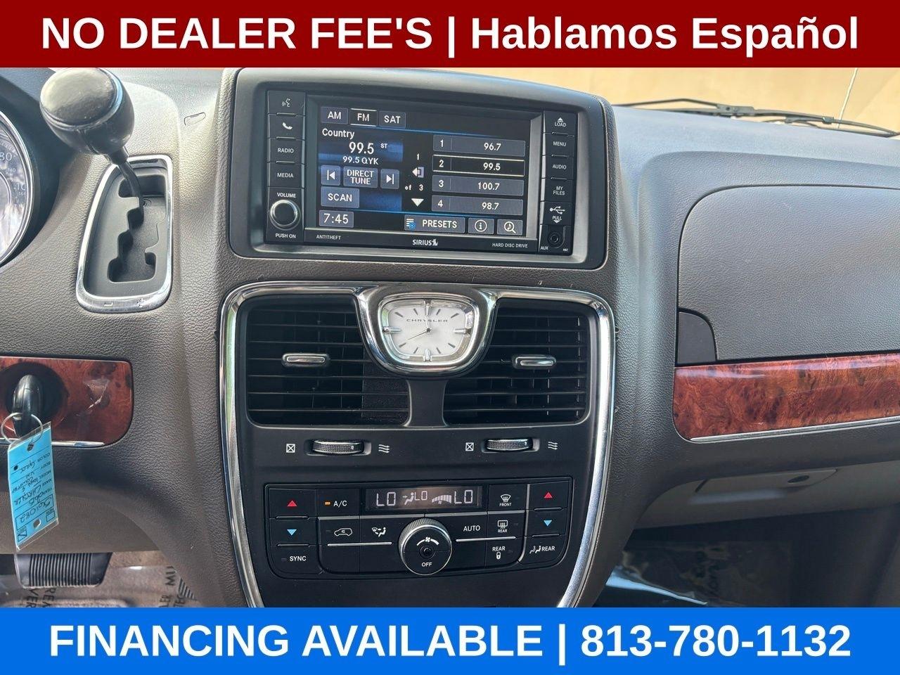 Chrysler Town & Country Touring 2015