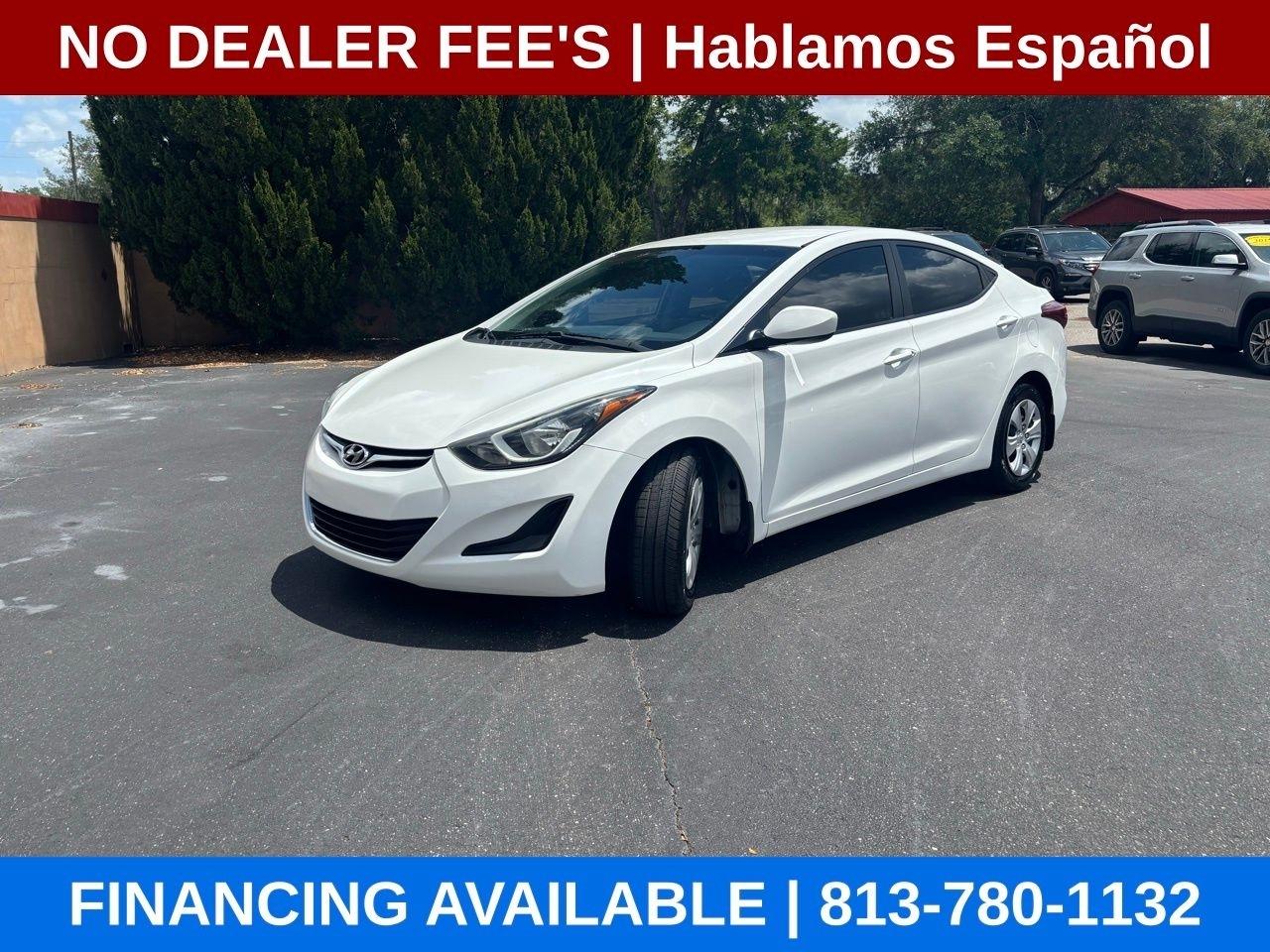 Hyundai Elantra SE 6AT 2016