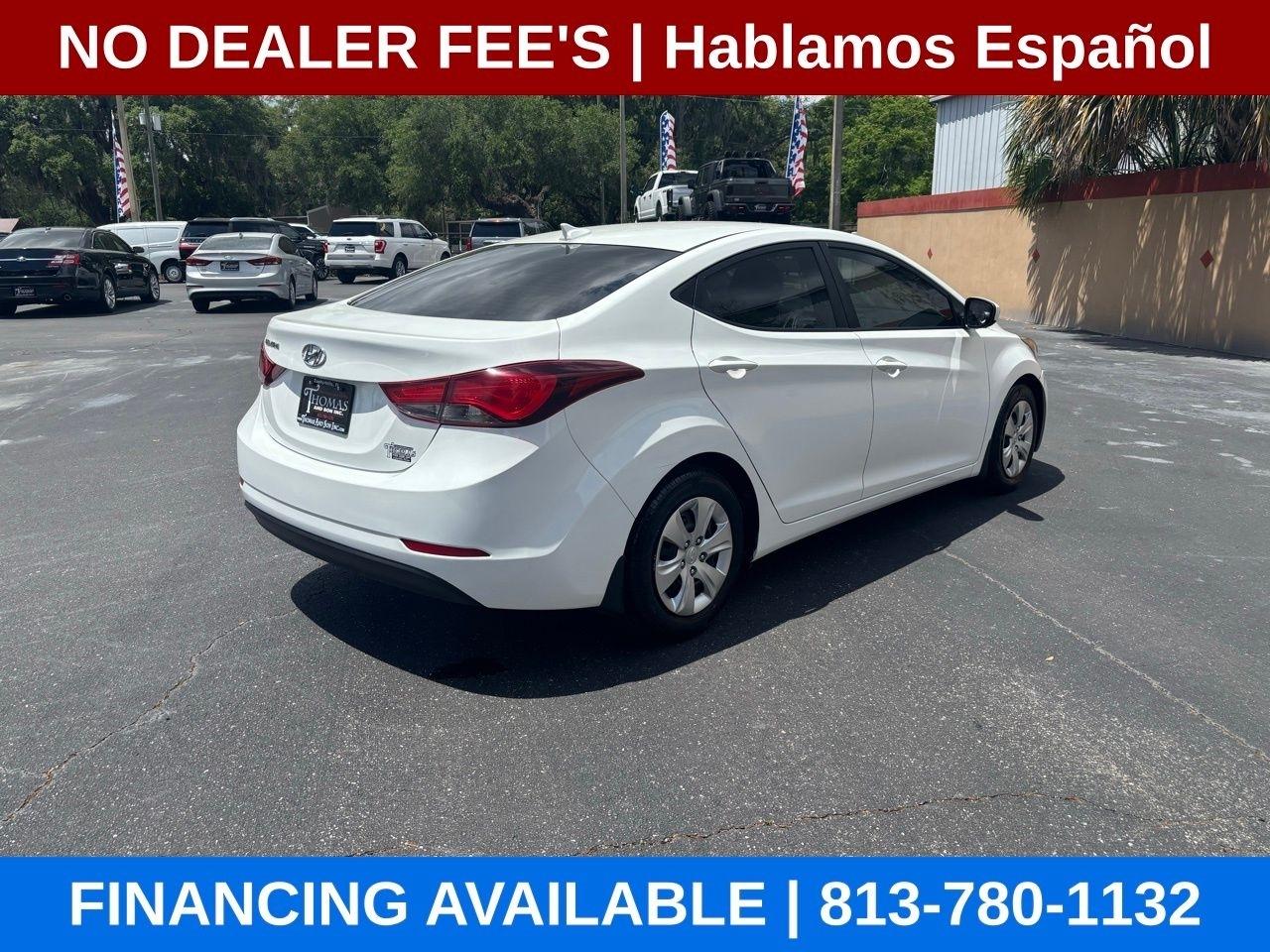 Hyundai Elantra SE 6AT 2016